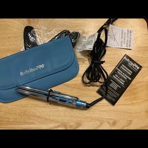 NWOB! BaBylissPRO | Mini Travel Straightening Iron | 1/2” plates